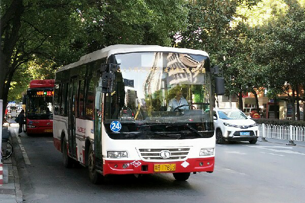黄石24路公交车路线