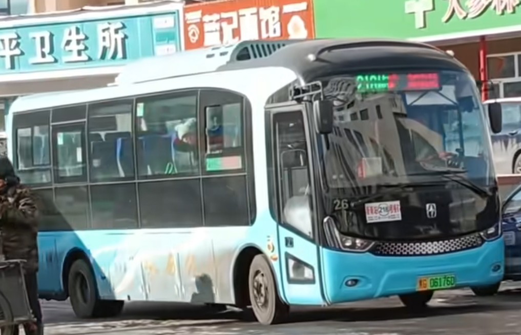 鸡西218线梨树主线公交车路线