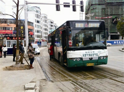 六盘水15路公交车路线