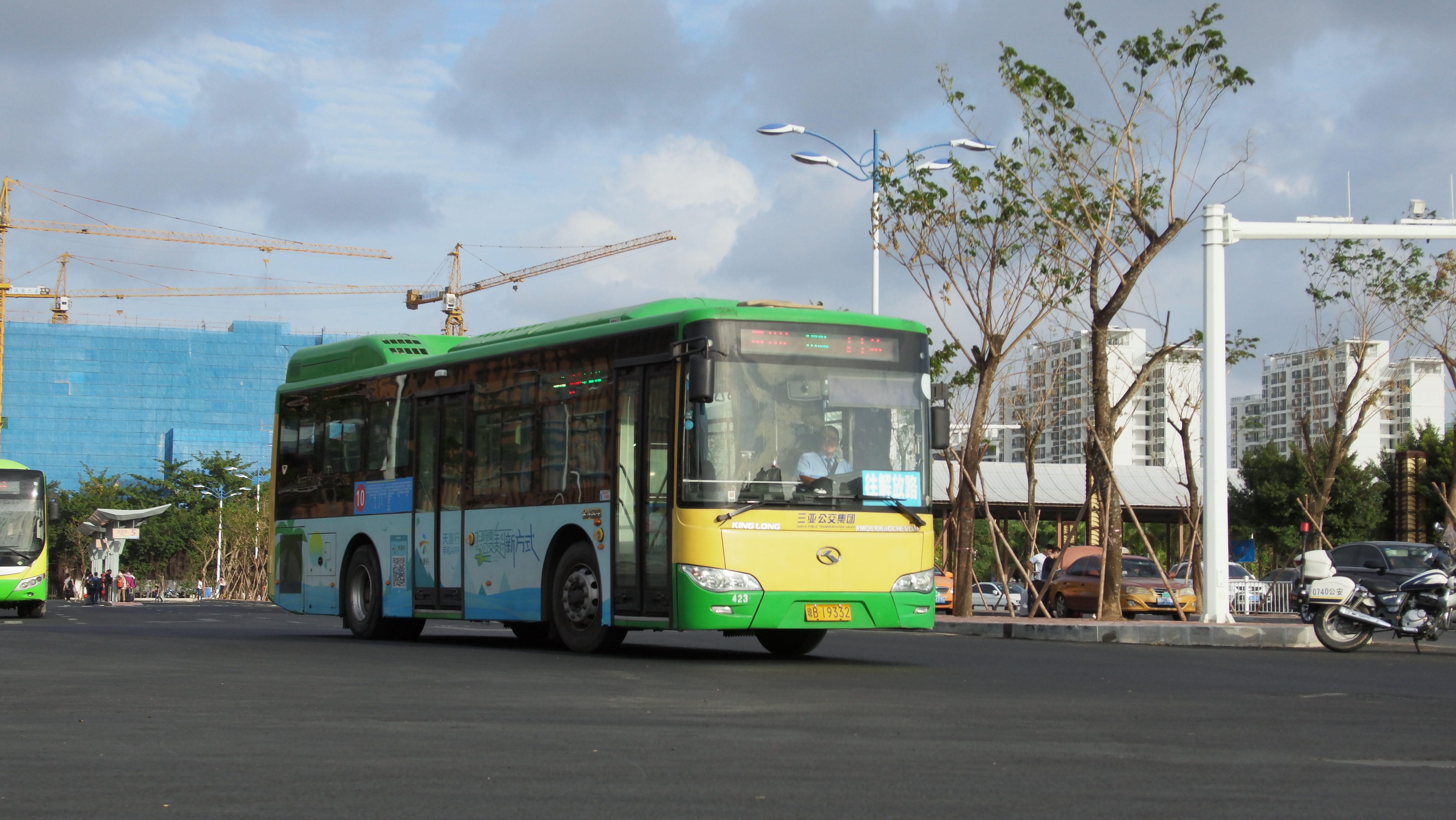 三亚210路[原10路外环]公交车路线
