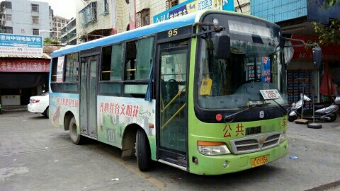 汕头205路公交车路线