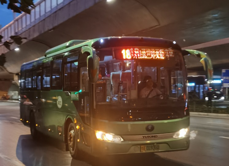 郑州18路公交车路线